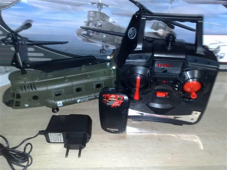 Helikopter Syma Stor Chinook  billede 12