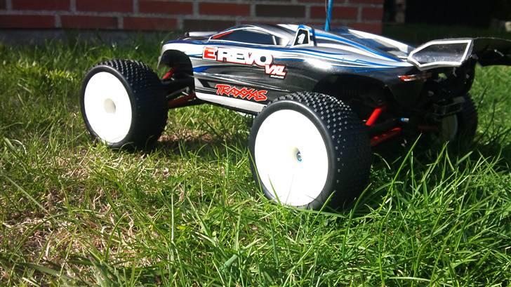 Off-Roader e-revo vxl SOLGT - nye hjul.  billede 14