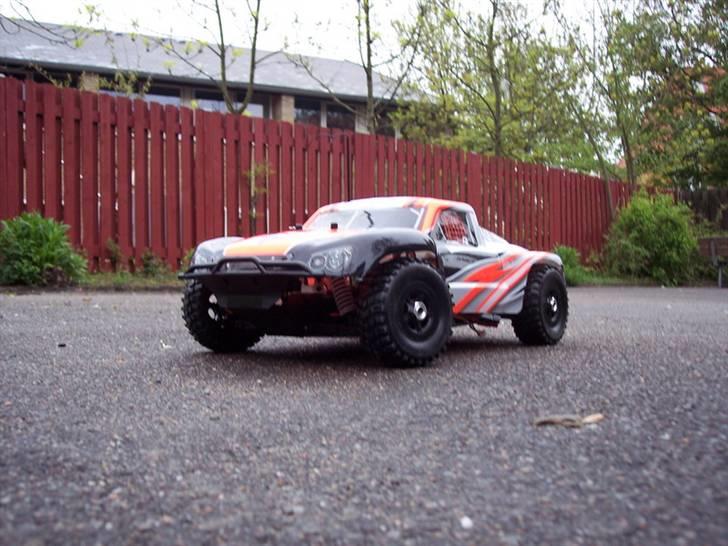 Truck Nanda BD8R  Byttet billede 1