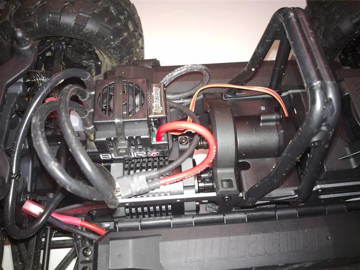Bil HPI Savage Flux billede 5