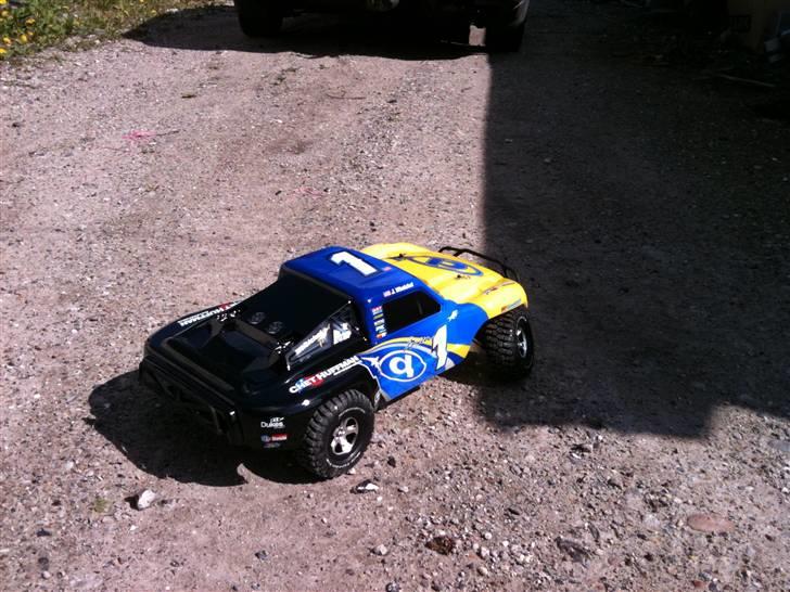 Off-Roader Traxxas Slash 2WD Solgt billede 2