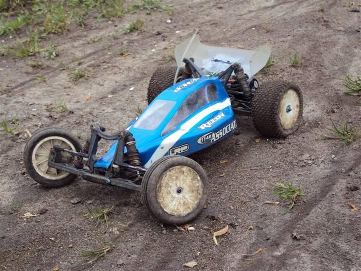 Buggy Associated b4 FT billede 2