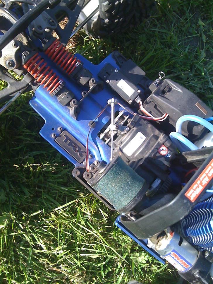 Bil traxxas revo 3.3 billede 9