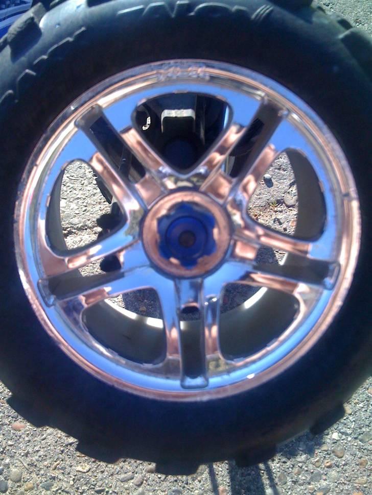 Bil traxxas revo 3.3 billede 15