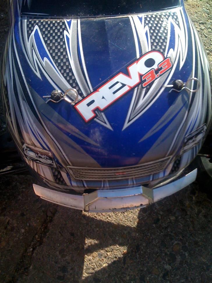 Bil traxxas revo 3.3 billede 16