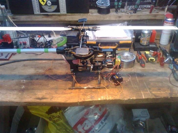 Helikopter Graupner Hirobo BK 117 - set fra siden billede 2