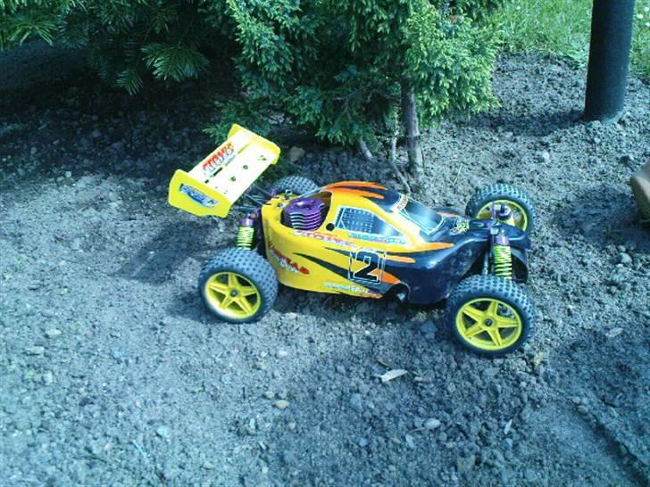 Bil Atomic Warhead SOLGT billede 1