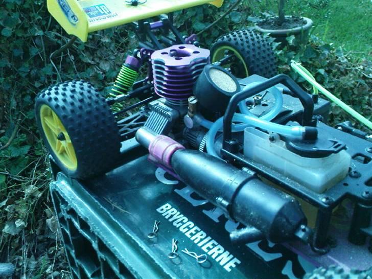 Bil Atomic Warhead SOLGT billede 9