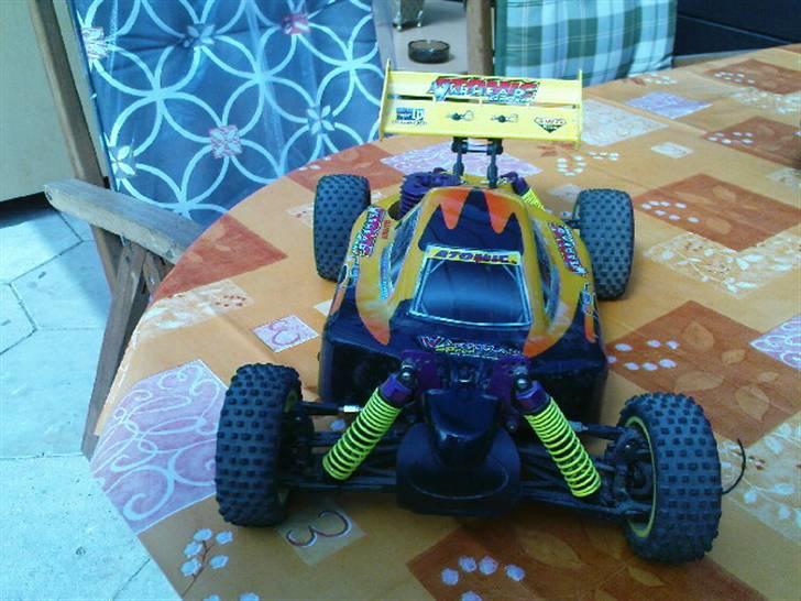 Bil Atomic Warhead SOLGT billede 10