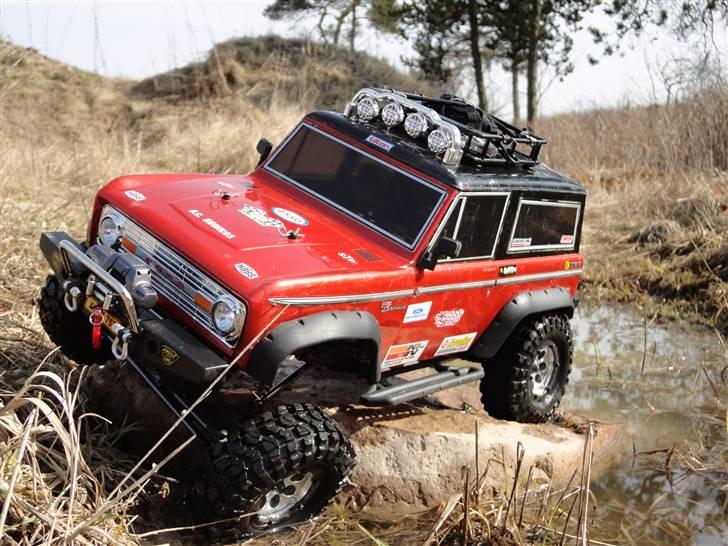 Off-Roader Axial SCX-10 billede 2