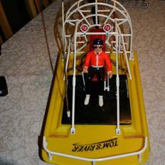 Båd Kyosho Tom's River