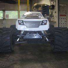 Bil MCD Monster Truck V4 Comp