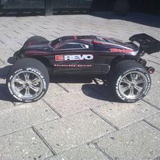 Off-Roader E-revo Brushless Edition