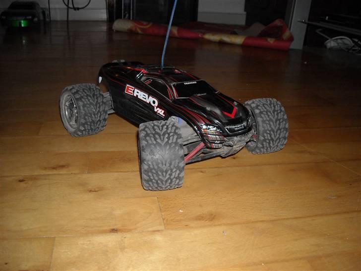 Off-Roader Traxxas Revo VXL 1:16. Solgt. billede 2