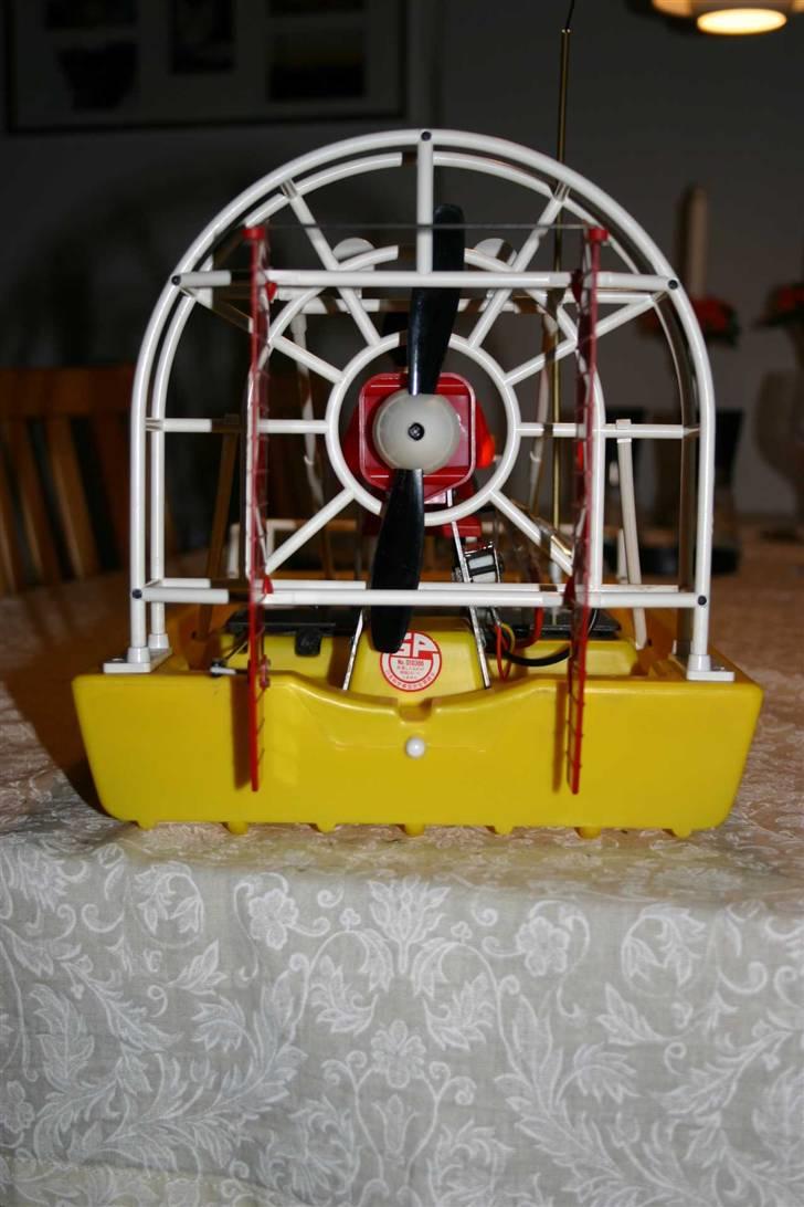 Båd Kyosho Tom's River billede 4