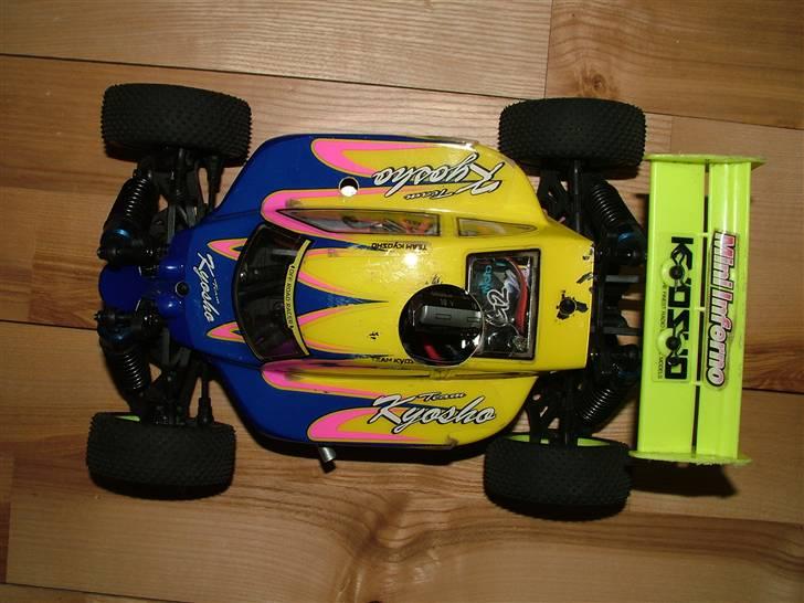 Buggy Kyosho Mini Inferno ST billede 4