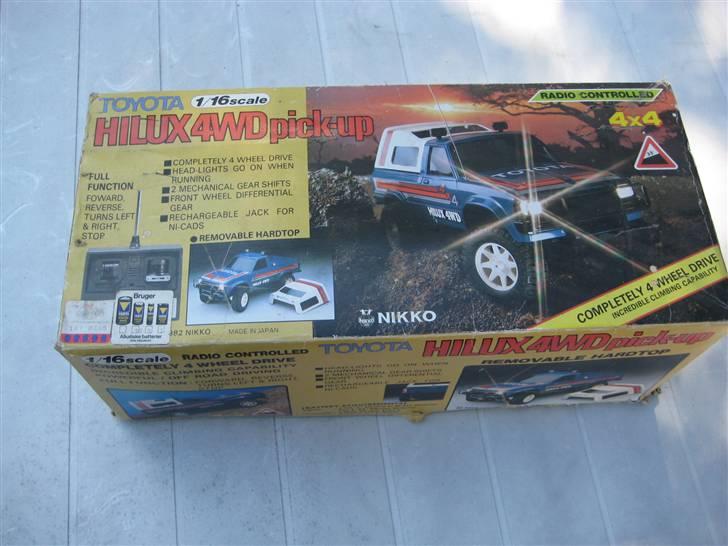 Off-Roader Nikko Hilux 4Wd  - Org kasse med pris mærke. 698kr i 1981.  billede 2