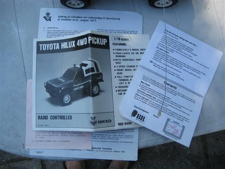 Off-Roader Nikko Hilux 4Wd  - Læg mærke til garanti bevis højre. Underskrevet den 24/12-1981 billede 5