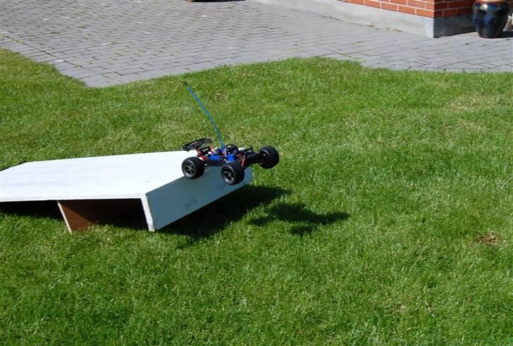 Off-Roader e-revo vxl 1:16 billede 11