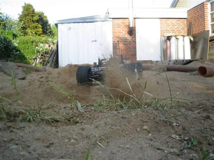 Bil Traxxas e-maxx billede 20