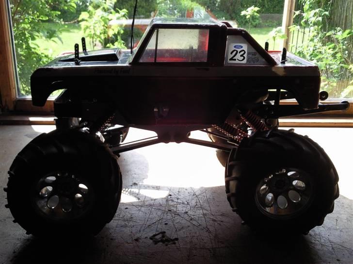 Bil Mad force kyosho billede 1