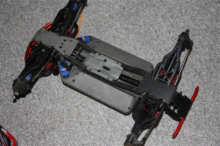 Bil Traxxas E-Maxx Svend billede 10