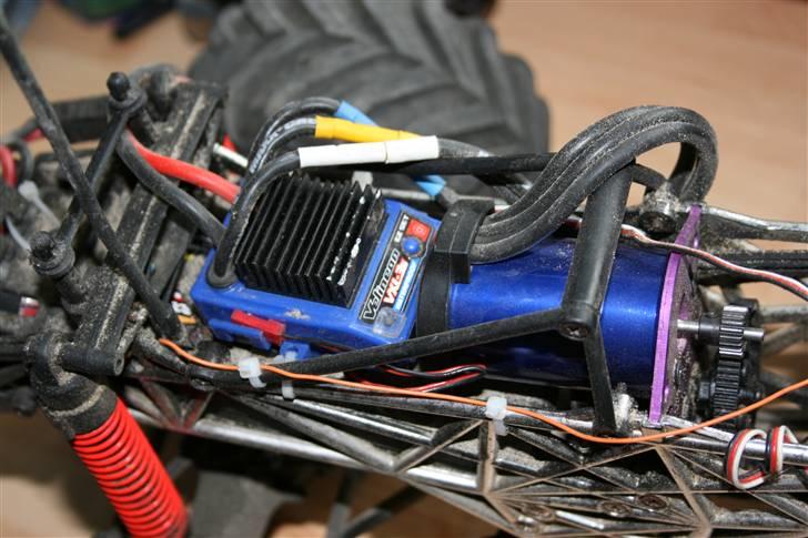 Off-Roader HPI Wheelie King 4x4 billede 8