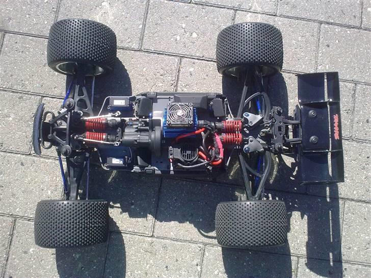 Off-Roader E-revo Brushless Edition billede 14