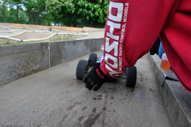 Bil Mugen MBX6T (Solgt) - Tankning efter 10 min. billede 11