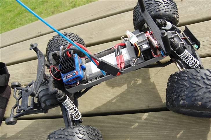 Bil Stampede Vxl Byttet :) billede 5