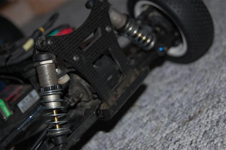 Bil associated  billede 2