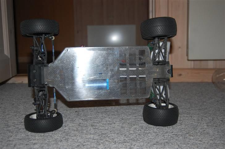 Bil associated  billede 7