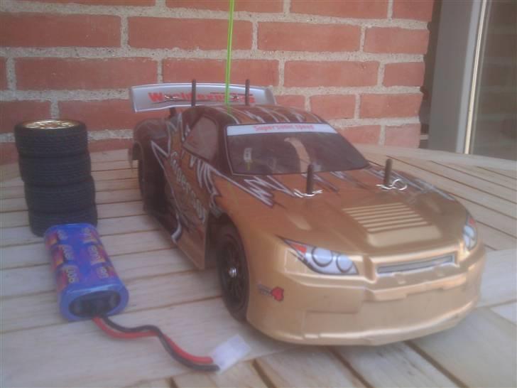 Bil 1:10 HBX Skyline billede 2