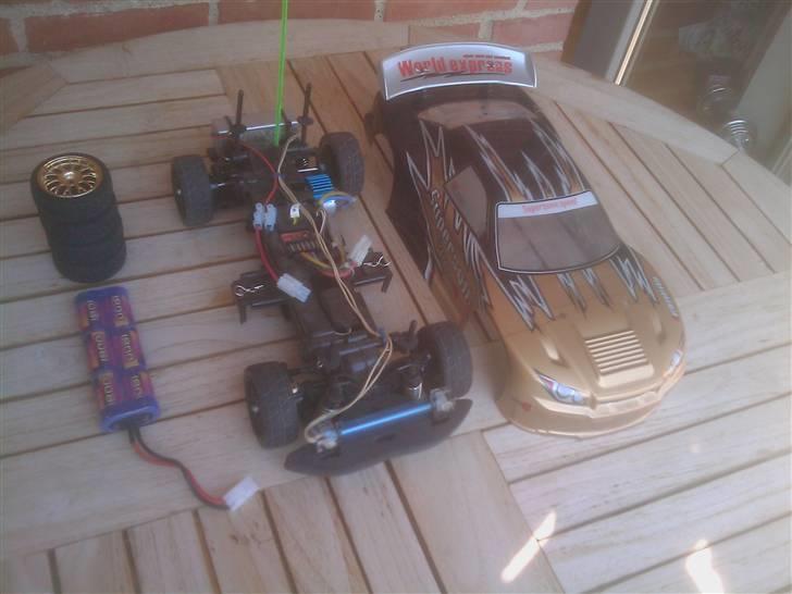 Bil 1:10 HBX Skyline billede 3