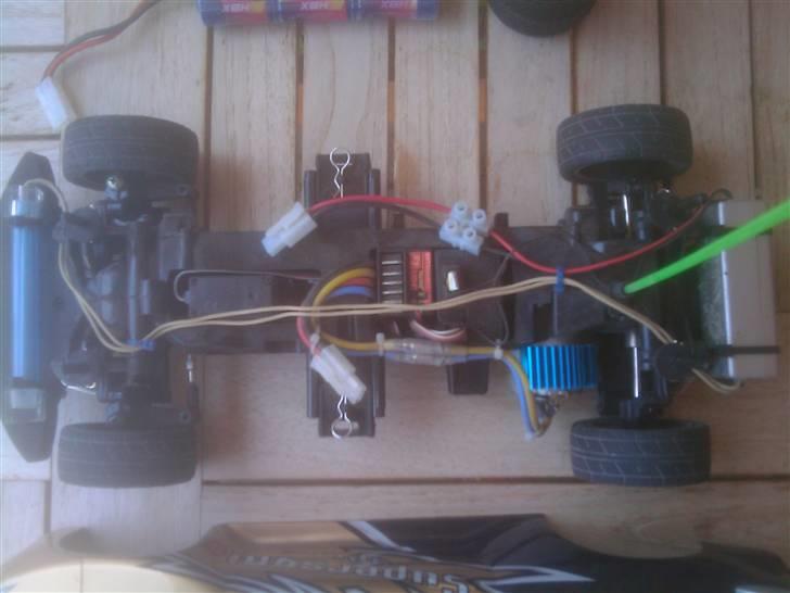 Bil 1:10 HBX Skyline billede 4