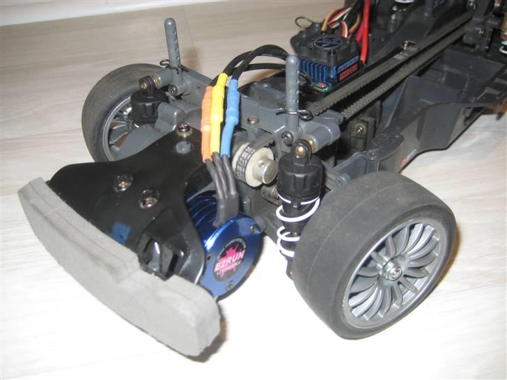 Bil tamiya ta-03f billede 6