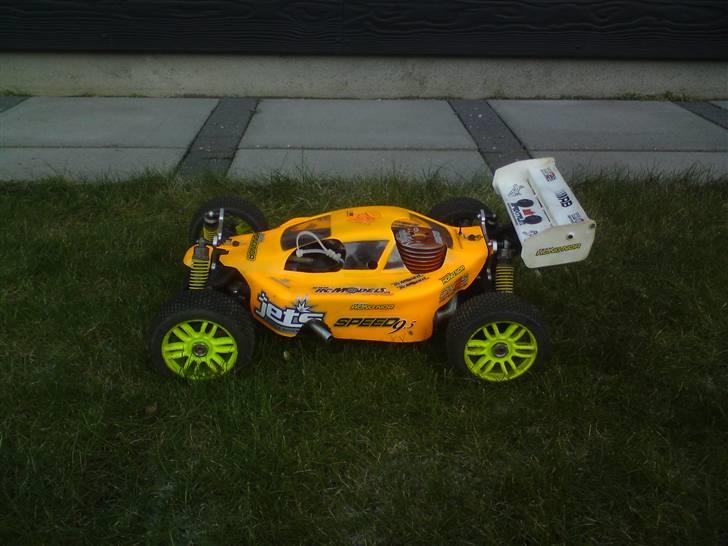 Buggy Hong Nor billede 1