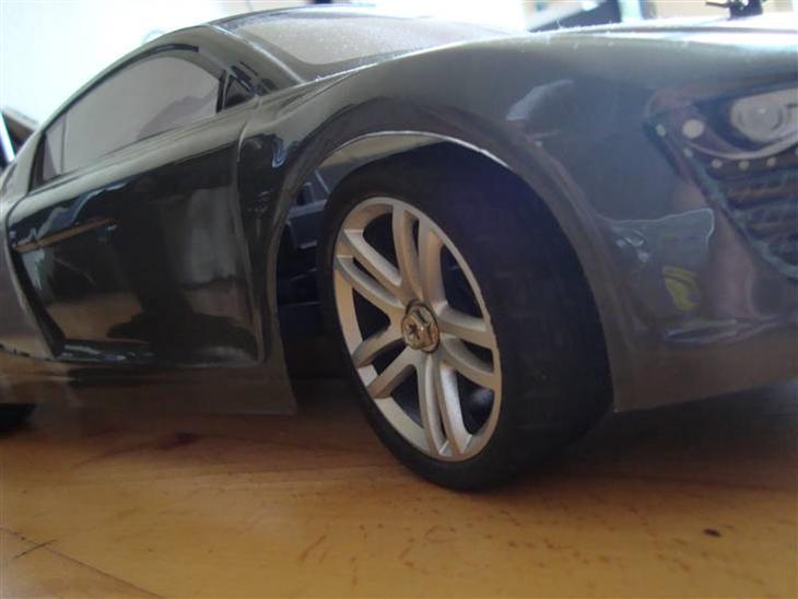 {{currentPhoto.altText}} billede {{currentPhoto.number}}