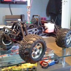 Off-Roader HPI Savages x 4,6 bigblok