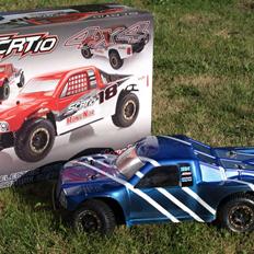 Off-Roader Hong Nor SCRT10