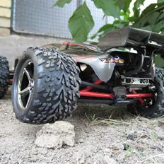 Off-Roader E-revo 1/16 VXL -Mr. E-
