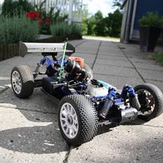 Buggy Off-Roader Kyosho Inferno