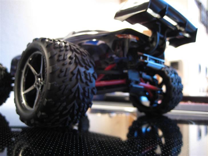 Bil Traxxas1/16 E-Revo(SOLGT) billede 9