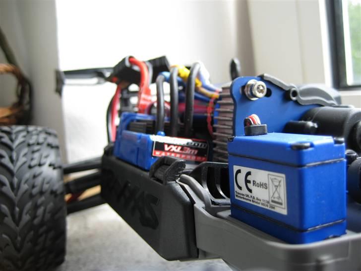 Bil Traxxas1/16 E-Revo(SOLGT) billede 16