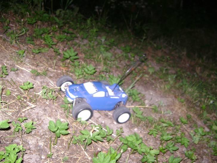 Off-Roader A-tech XMT4 *Byttet* - Det blev mørkt da den var færdigopladet til photo-shoot, 2. omgang ;) billede 6