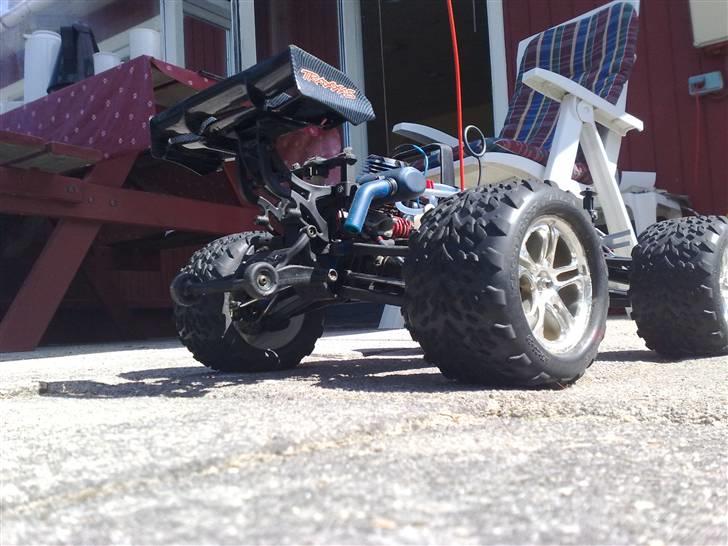 Bil Revo 3.3 billede 19
