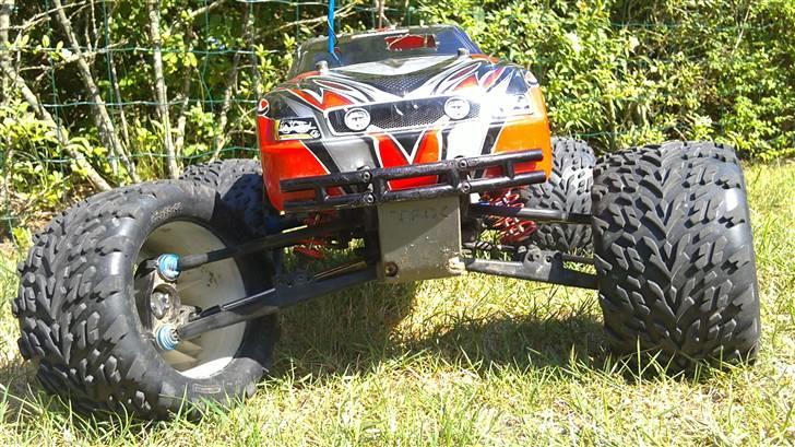 Truck E-maxx brushless *SOLGT* billede 5
