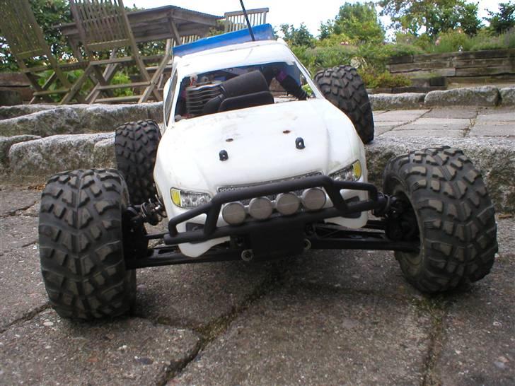 Bil HPI MT2 G3.0! - der er lys i karossen 4 led foran og 2 bagpå. :) billede 13