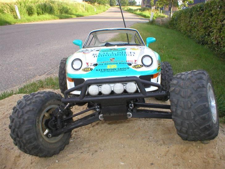 Bil HPI MT2 G3.0! - har også et karosse magen til bare i rød :) billede 18