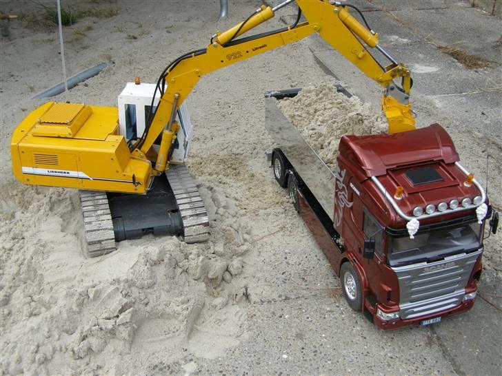 Maskiner Liebherr 922 billede 11